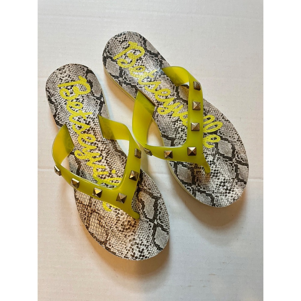 Betseyville 6 Betsy Johnson Snake Studded Thong Flip Flop Sandal Lime